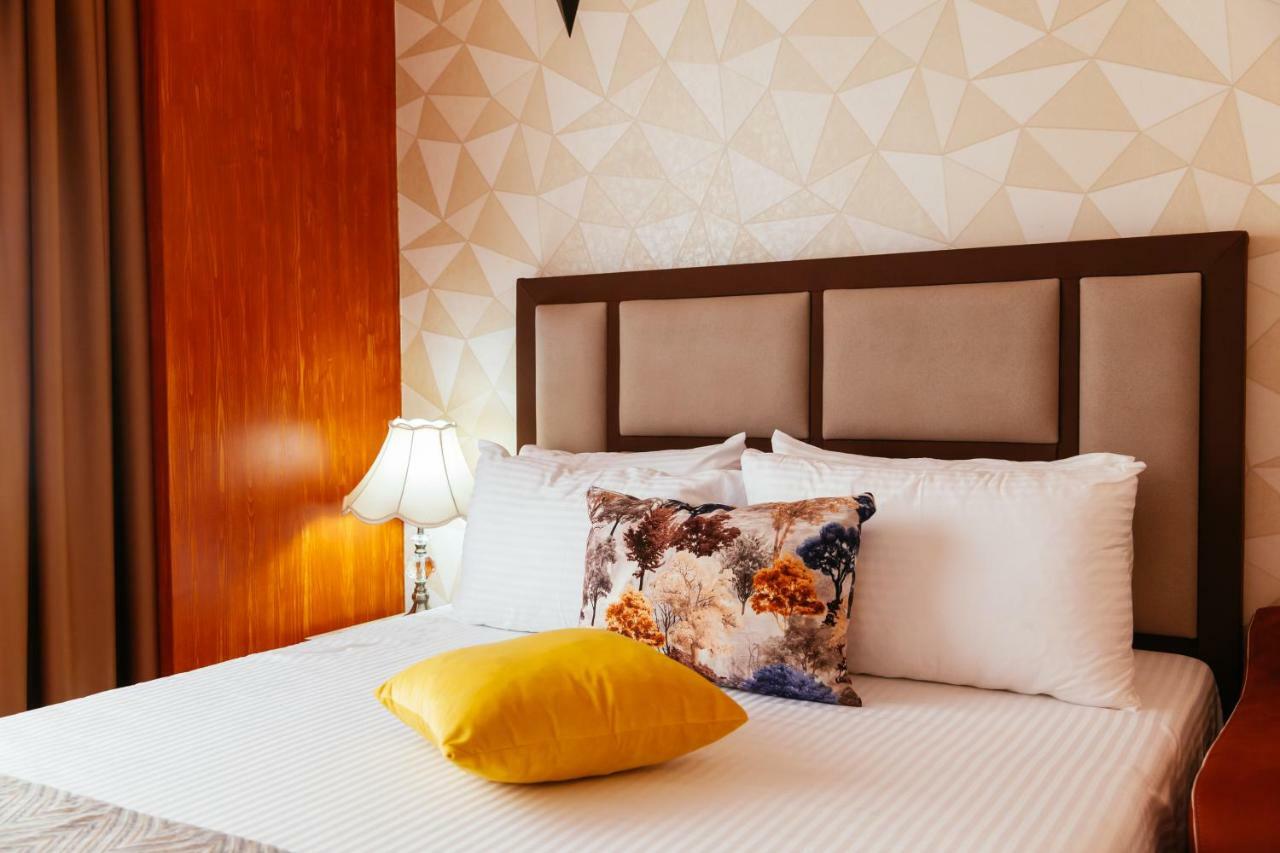 Hotel Platinum Улцинь Экстерьер фото