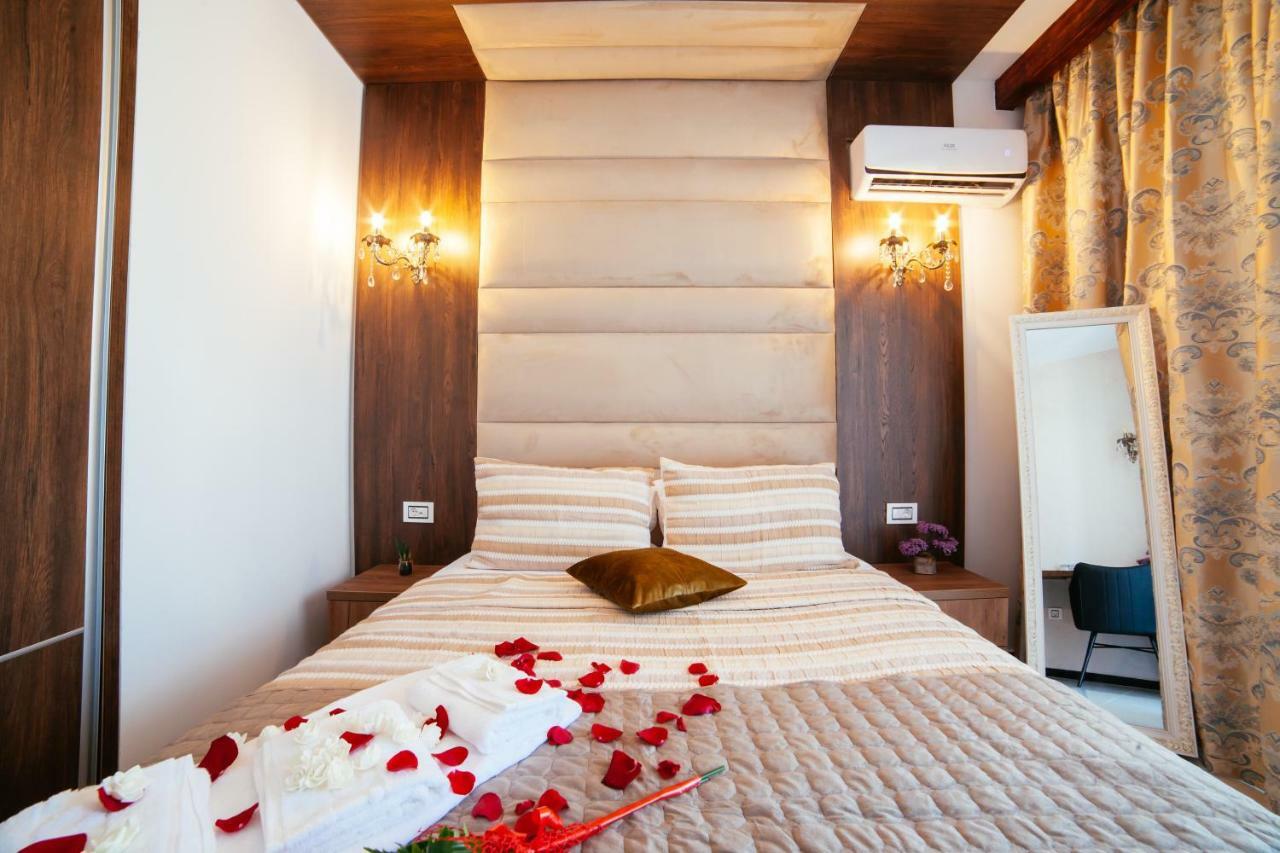 Hotel Platinum Улцинь Экстерьер фото
