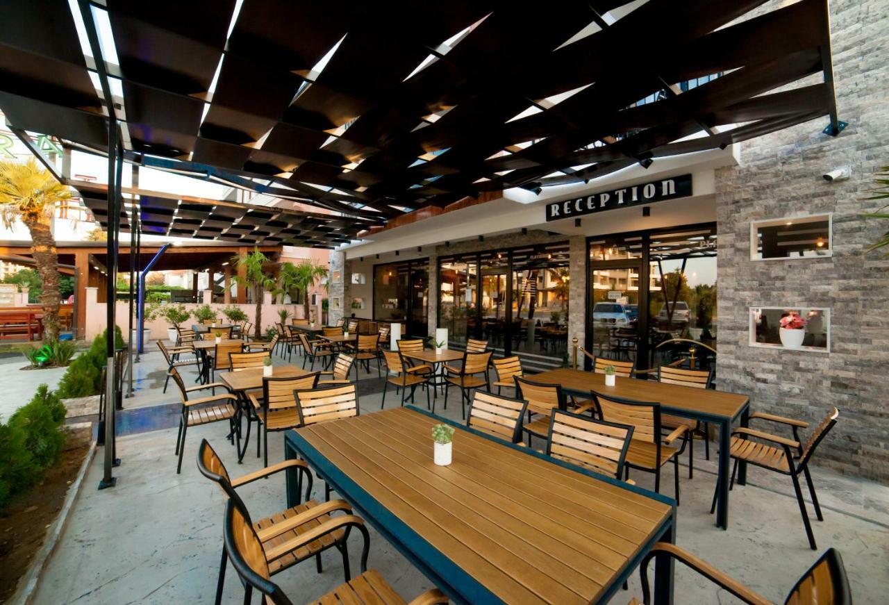 Hotel Platinum Улцинь Экстерьер фото