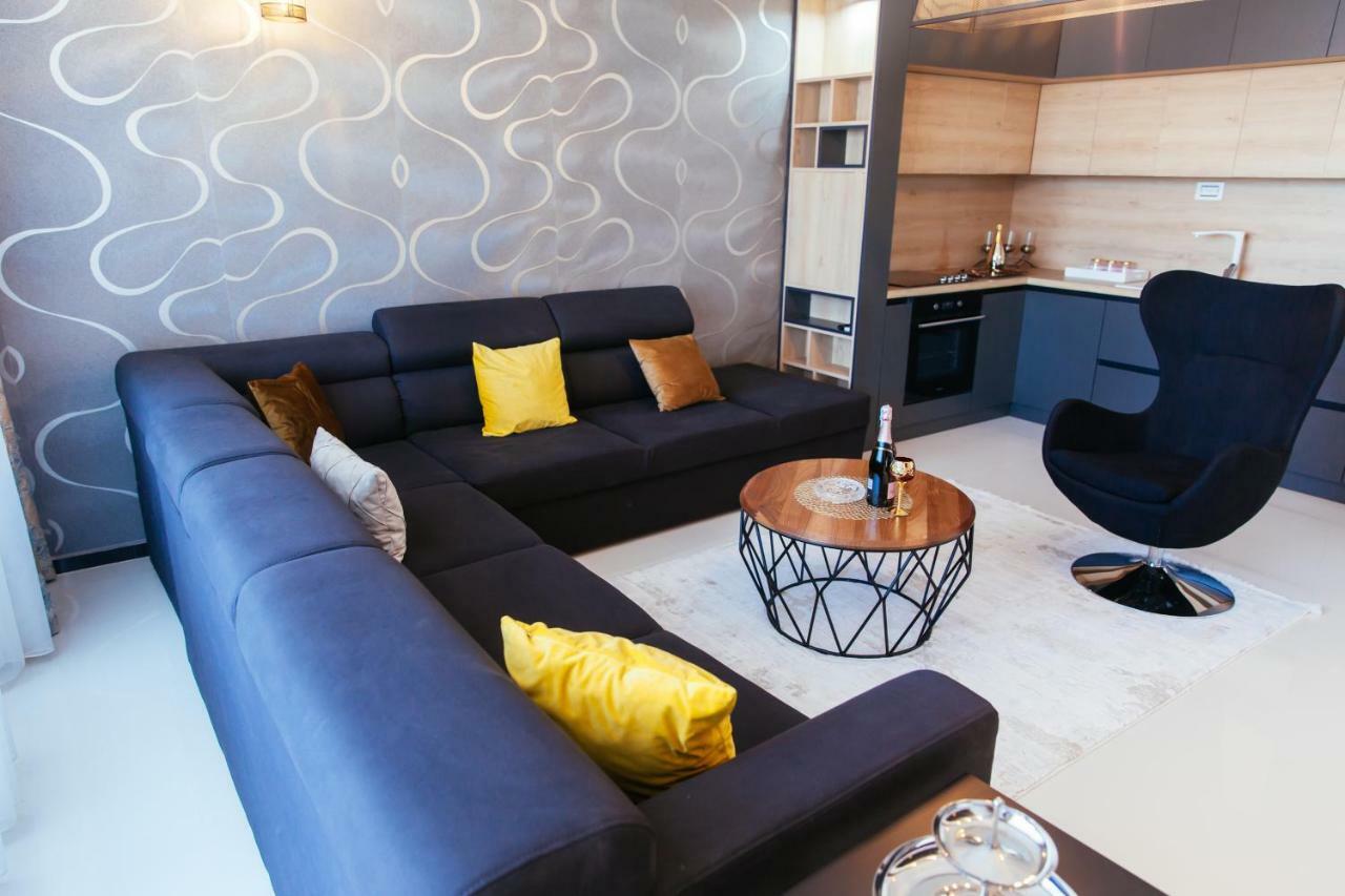 Hotel Platinum Улцинь Экстерьер фото