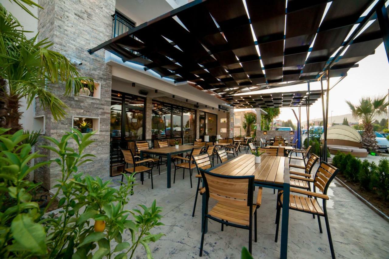 Hotel Platinum Улцинь Экстерьер фото
