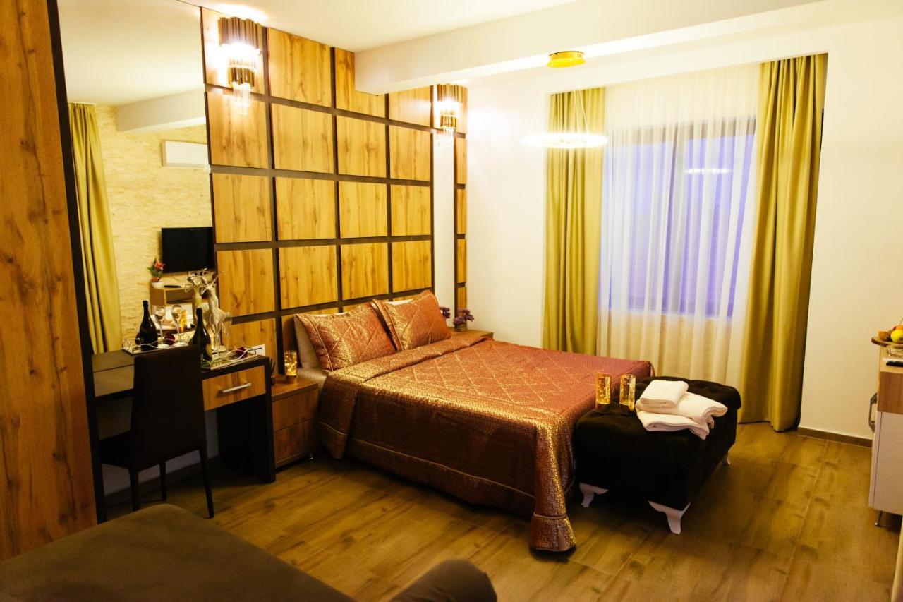 Hotel Platinum Улцинь Экстерьер фото